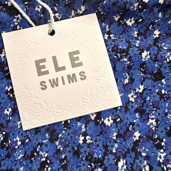 ELE SWIMS NWT Blue Black & White Floral Bikini Swimsuit TOP – Large - Picture 4 of 6